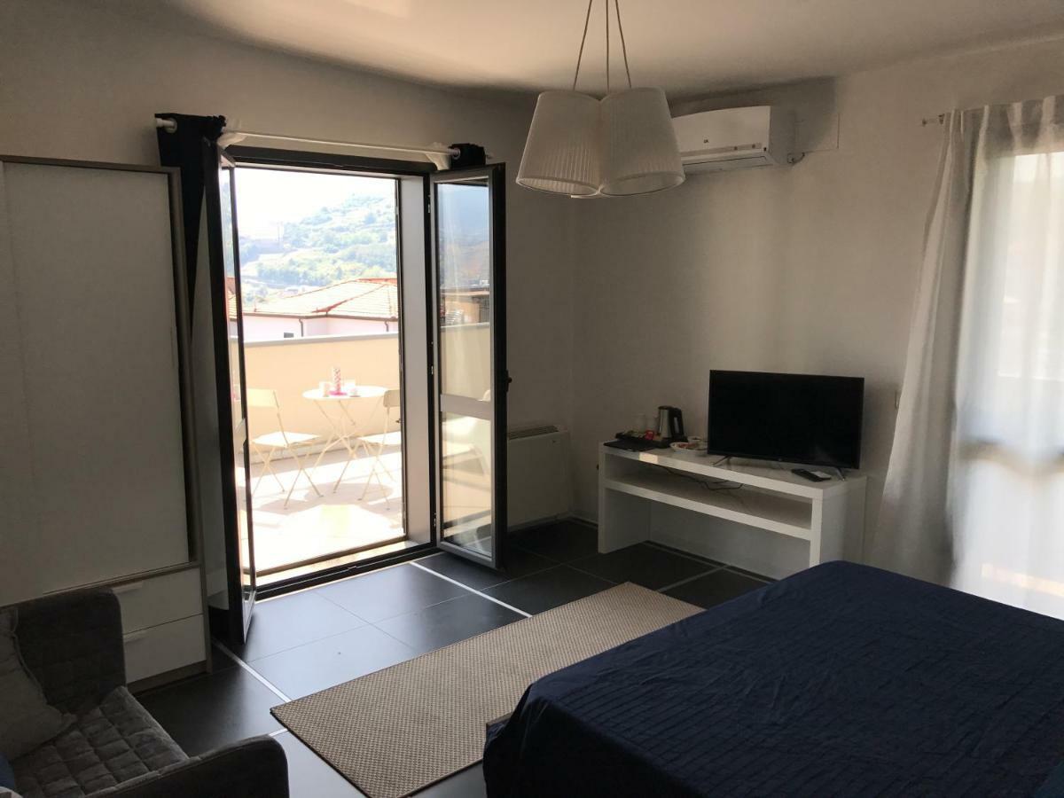 Civico 27 Hotel Козенца Екстериор снимка