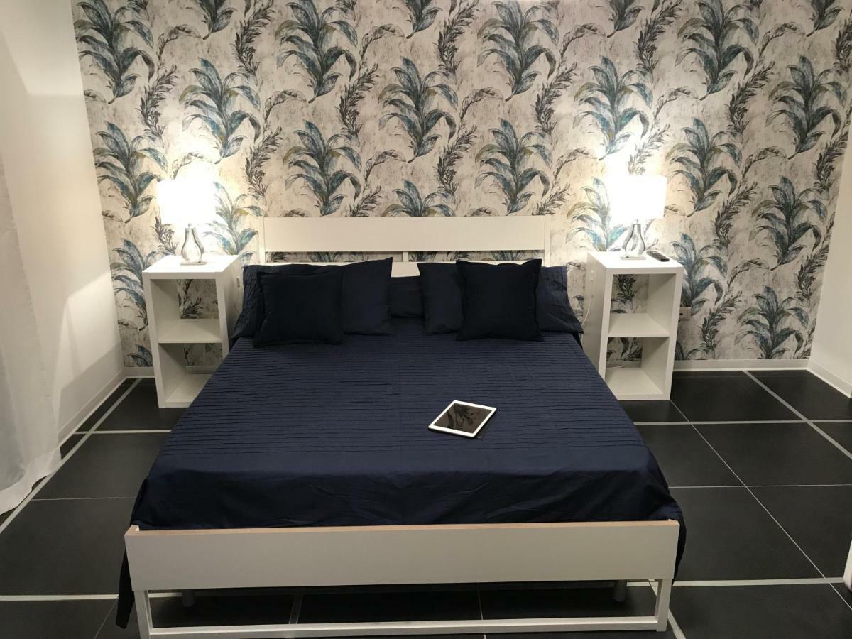 Civico 27 Hotel Козенца Екстериор снимка