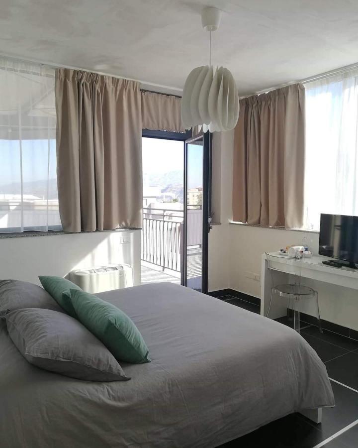 Civico 27 Hotel Козенца Екстериор снимка